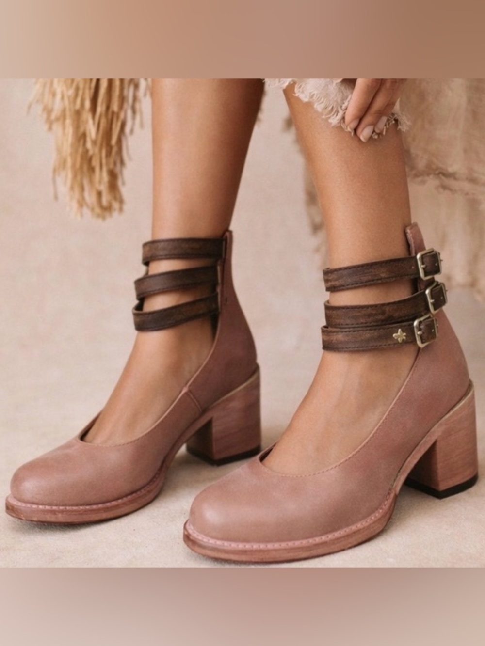Shoes - Picture 2 of 14
